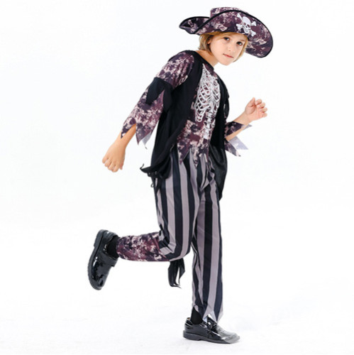 Bộ hóa trang cướp biển + phụ kiện - trang phục Halloween Bộ hóa trang cướp biển + phụ kiện - trang phục Halloween