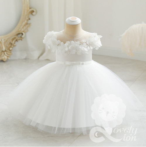 Đầm công chúa màu trắng và hồng cho bé từ 1 đến 4 tuổi Đầm công chúa màu trắng và hồng cho bé từ 1 đến 4 tuổi