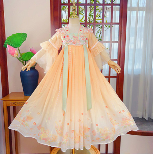 Hán phục màu cam cho bé gái Hán phục màu cam cho bé gái