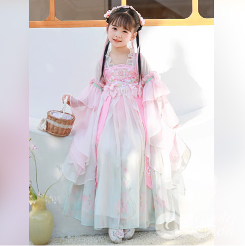 Hán phục màu hồng tay rộng cho bé gái Hán phục màu hồng tay rộng cho bé gái