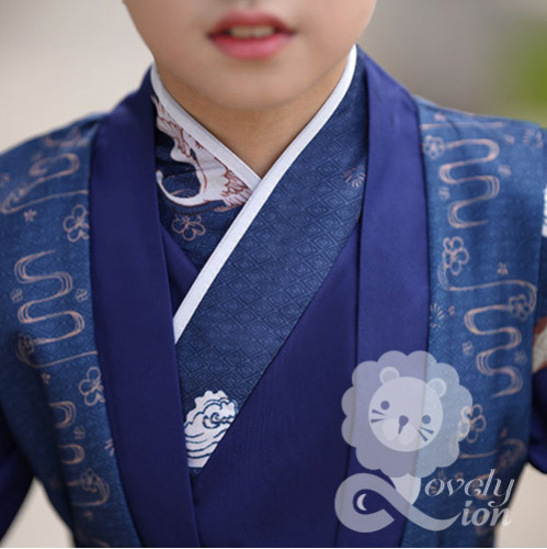 Hán phục nam màu xanh dương cho bé + tặng phụ kiện như hình Hán phục nam màu xanh dương cho bé + tặng phụ kiện như hình
