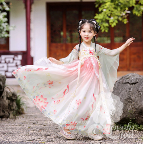Hán phục màu trắng hồng cho bé gái+tặng kẹp tóc Hán phục màu trắng hồng cho bé gái+tặng kẹp tóc