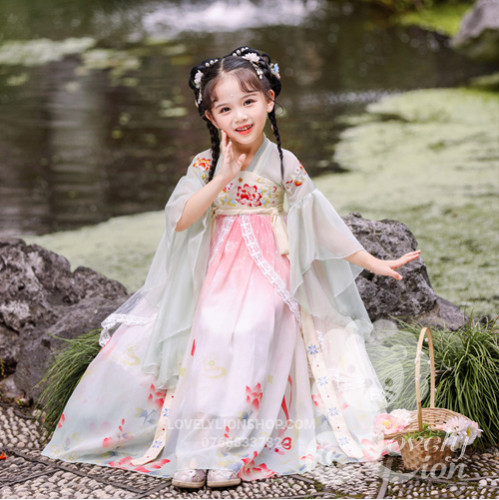 Hán phục màu trắng hồng cho bé gái+tặng kẹp tóc Hán phục màu trắng hồng cho bé gái+tặng kẹp tóc